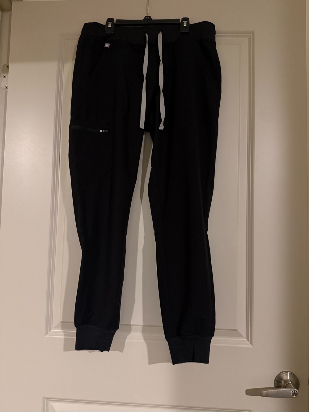 Women's Black Jogger FIGS scrub Pants with Drawstring